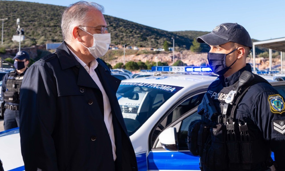 الشرطة اليونانية